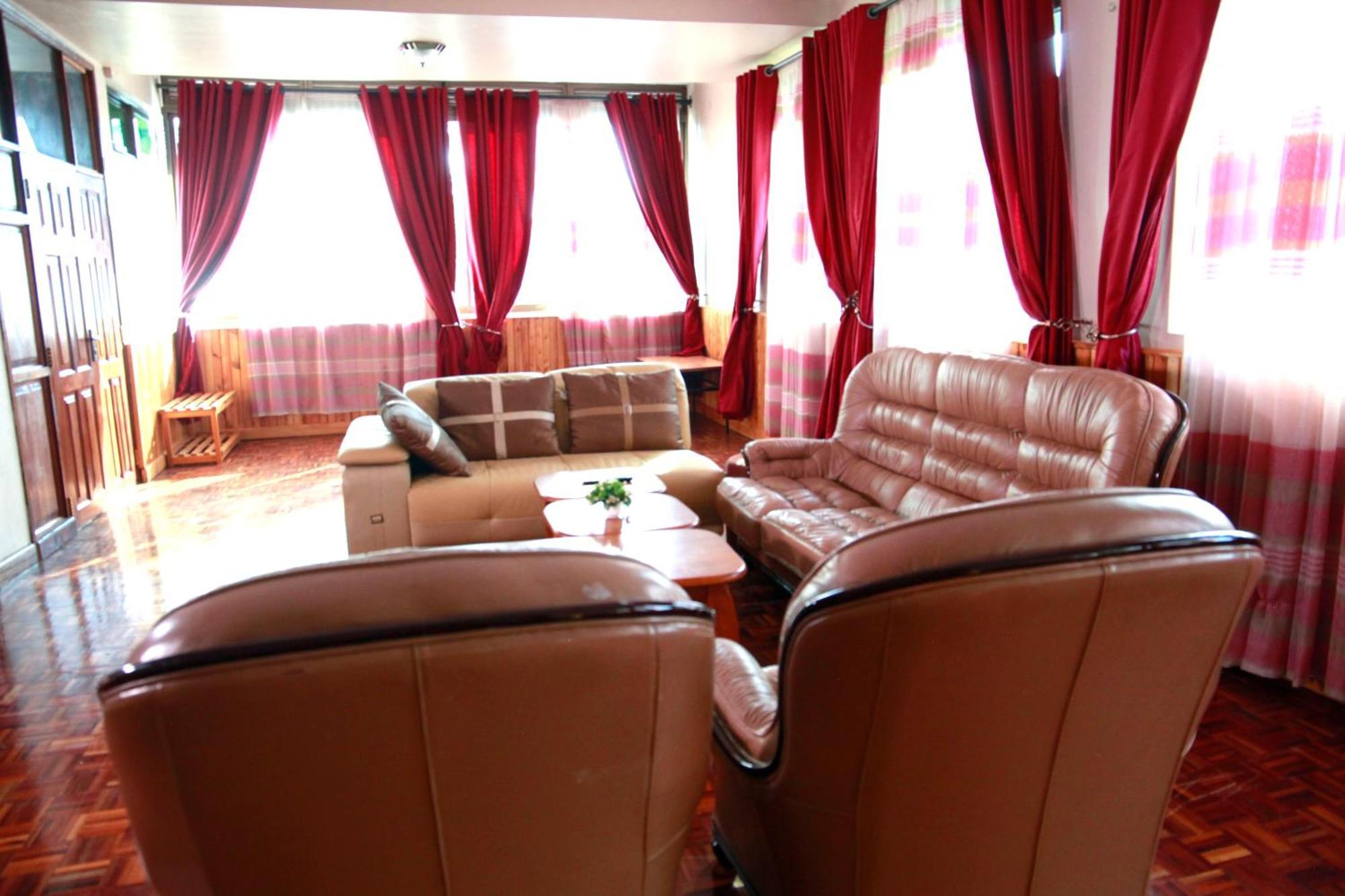 Kabale Bunyonyi Safaris Resort מראה חיצוני תמונה